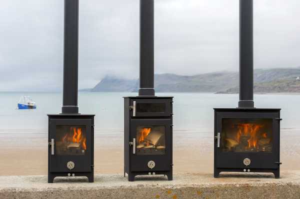 Three Beautiful Chillies! (c) Dyfi Fire